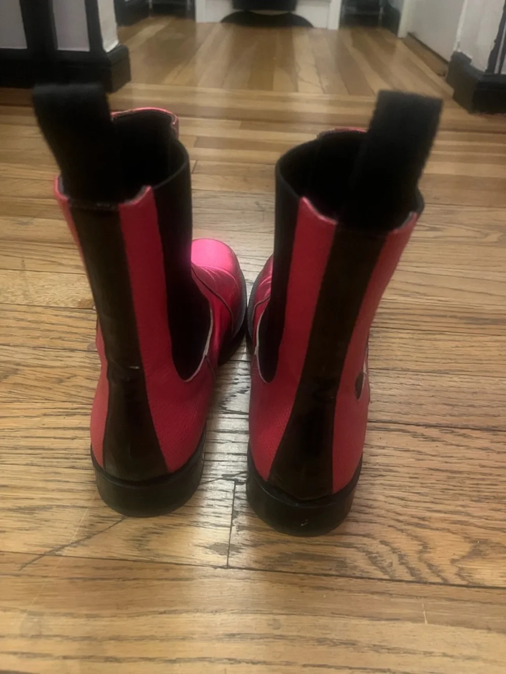 1017 Alyx 9SM metallic pink Chelsea boots